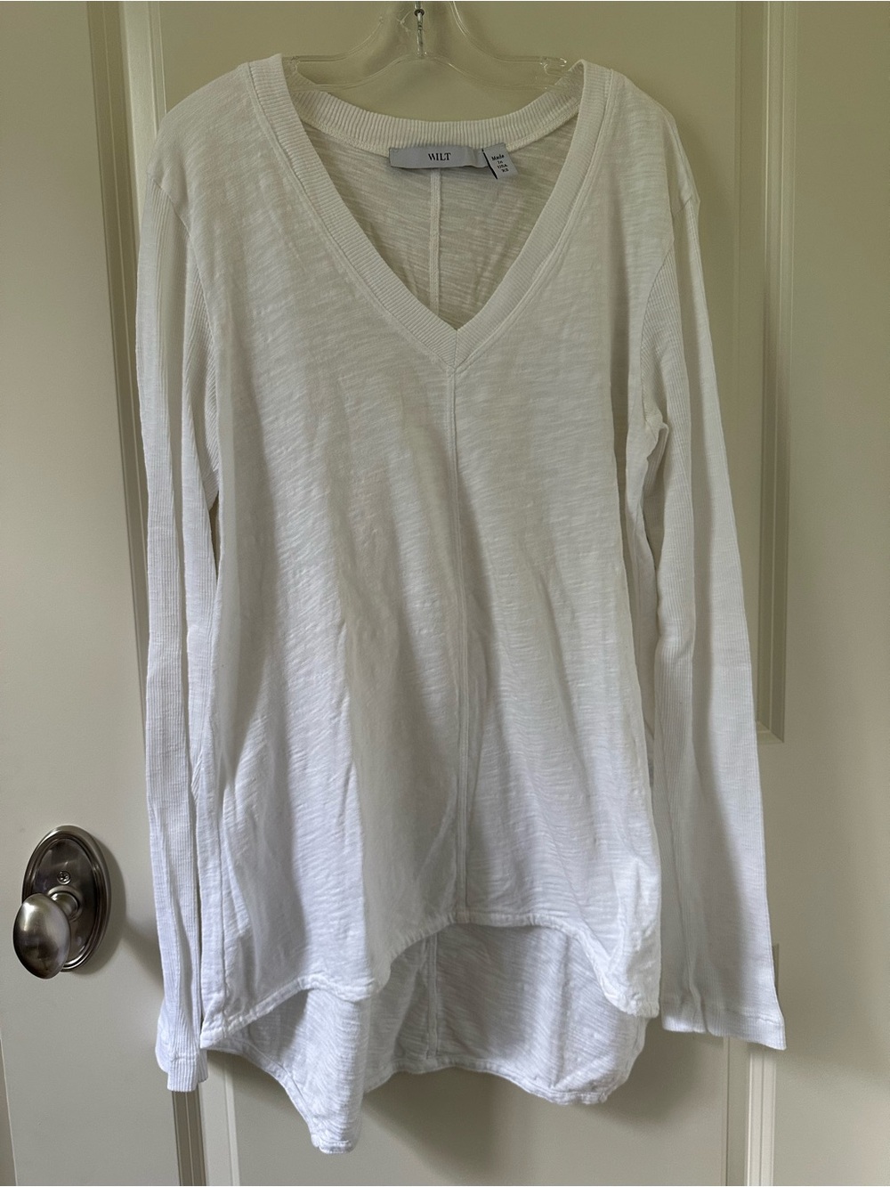 Wilt long sleeve top